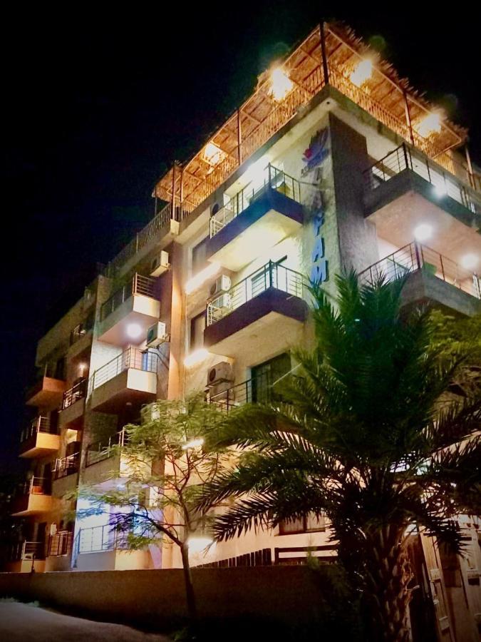 Aparthotel Dead Sea Lafamilia Albadwan Sweimeh Exterior foto