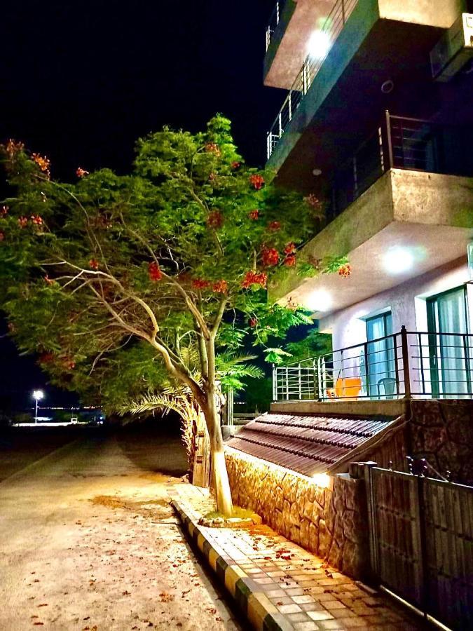 Aparthotel Dead Sea Lafamilia Albadwan Sweimeh Exterior foto
