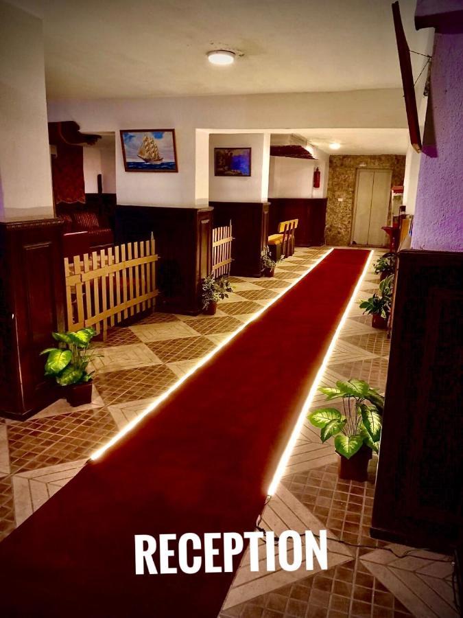 Aparthotel Dead Sea Lafamilia Albadwan Sweimeh Exterior foto
